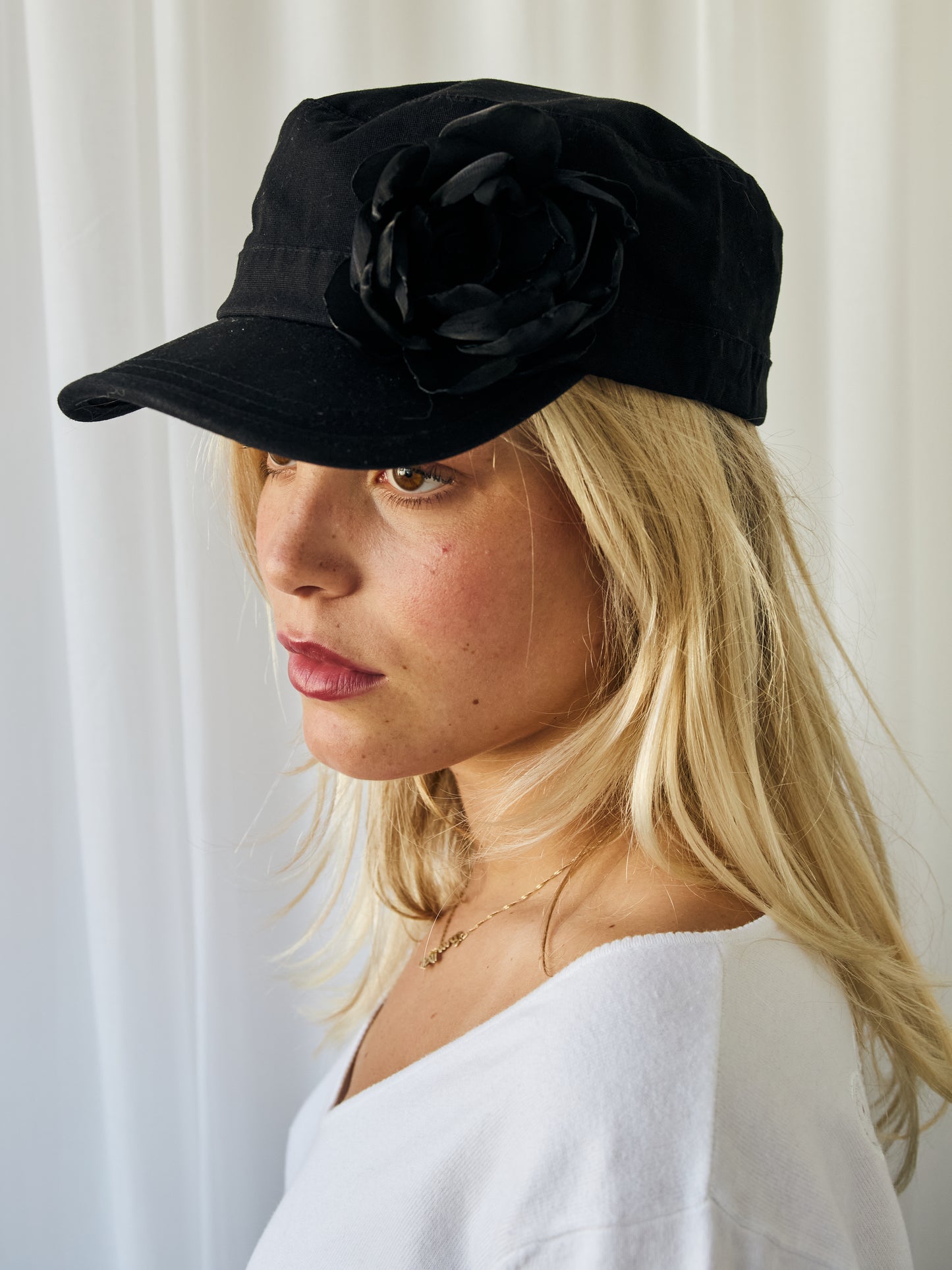 Rose Cap Black