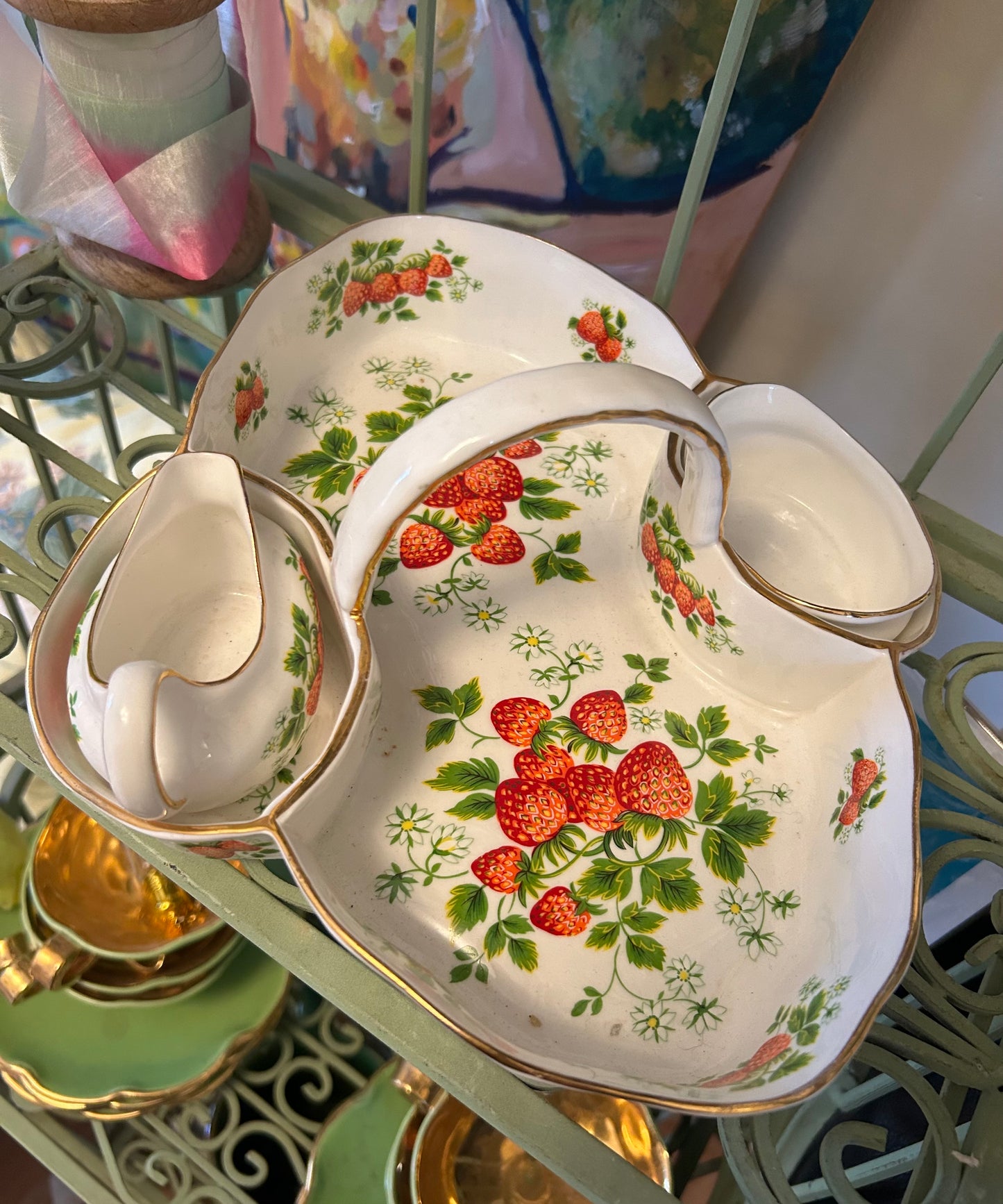 Bone China Strawberry Basket