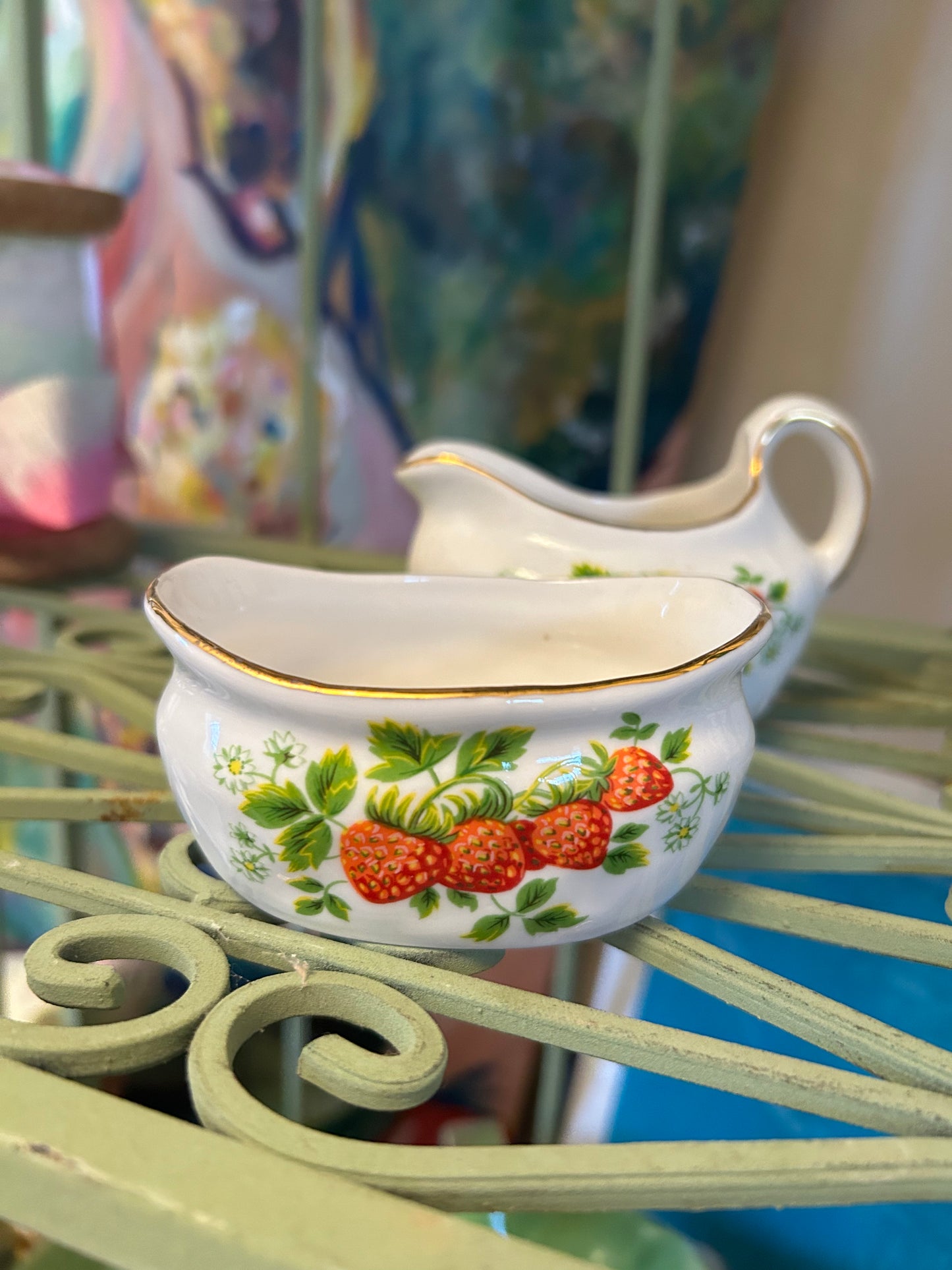 Bone China Strawberry Basket